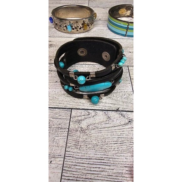 Lot of 12 Turquoise Teal Aqua Silver Tone Multiple Style Bracelets - Picture 3 of 6